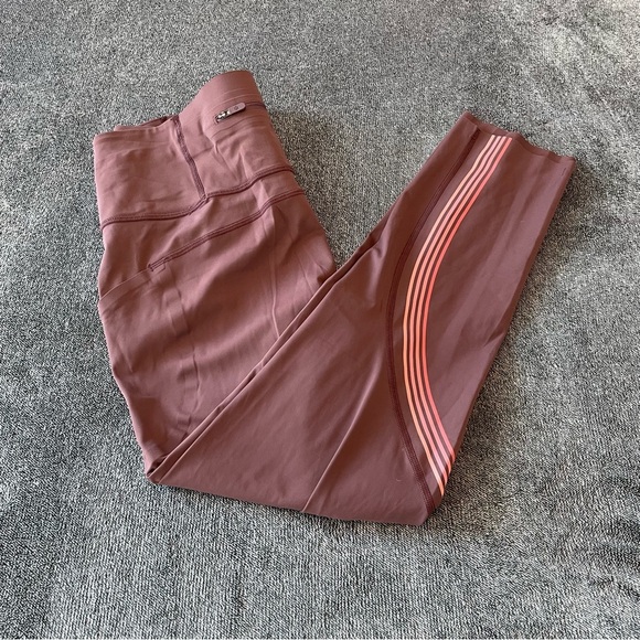 Lululemon Speed Limit Crop 23"
Cherry Cola Size 10 - Picture 8 of 12